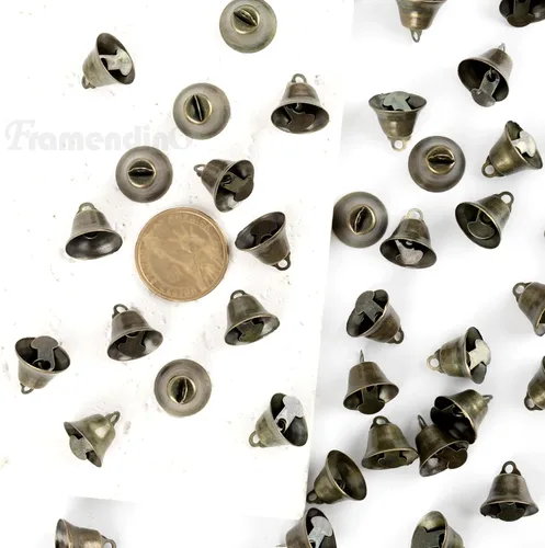 Miniatura 7 de Framendino, Paquete de 200 mini cascabeles de bronce vintage para manualidades, 0.630 in, pequeña campanilla de la libertad para árbol de Navidad