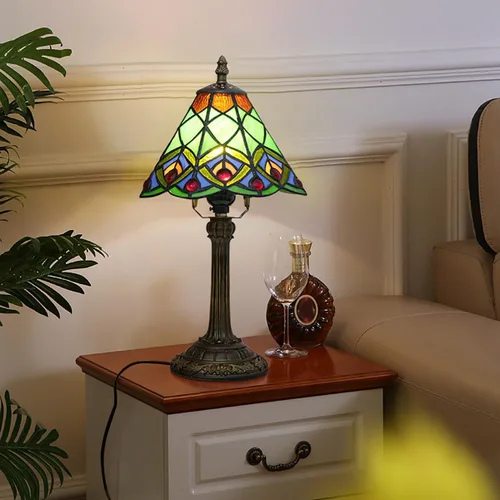 Miniatura 6 de Lámpara de mesa pequeña Tiffany verde de vidrio teñido con cola de pavo real para dormitorio, estilo retro, decoración única, linda y divertida