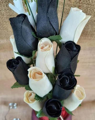 Miniatura 3 de Ramo de rosas de madera blanco y negro (1 docena)