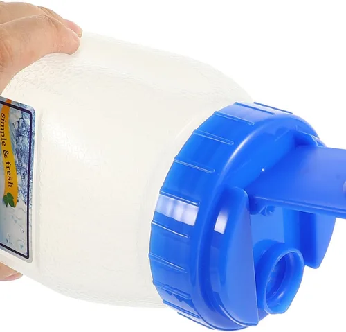 Miniatura 3 de Botella de agua fría de plástico grande de 64 onzas con tapa, contenedor portátil de almacenamiento de jugo y leche para uso en el hogar fitness al