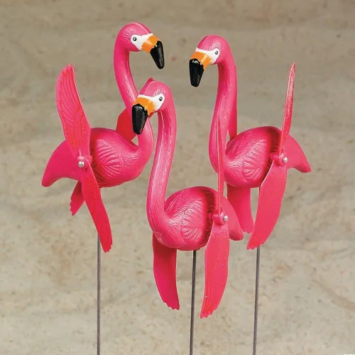 Miniatura 3 de Fun Express Juego de 6 adornos de mini flamencos rosados para patio, molinillos de viento para exteriores con alas giratorias, regalos de decoración