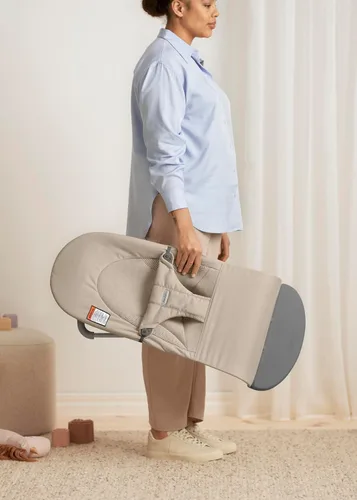 Miniatura 4 de BabyBjörn Bouncer Balance Soft, Tri-Fabric, Arena Gris Asiento Ajustable de Mecedora para Bebé y Silla para Niños de 2 en 1, de Recién Nacido a