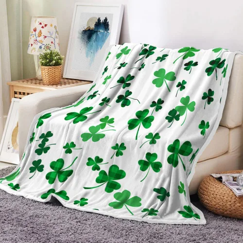 Miniatura 3 de MERCHR Manta Feliz Día de San Patricio, Mantas y Sobres de Hojas de Trébol Verde, Mantas Super Suave y Acogedoras para Decorar la Primavera en Cama