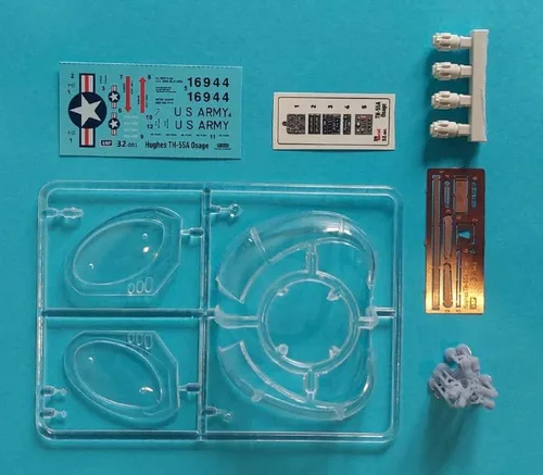 Miniatura 3 de AMP 32-001 - 1/32 - Hughes TH-55 Osage, Escala Kit de plástico para maquetas