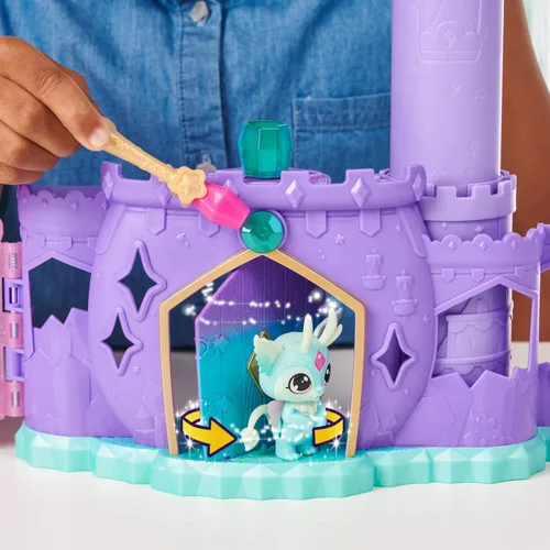 Miniatura 7 de Magic Mixies Mixlings Magic Castle Playset, juego expansible con varita mágica que revela 5 momentos mágicos, para niños de 5 años en adelante