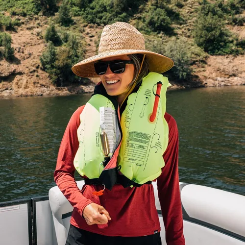 Miniatura 4 de Onyx A/M-24 Automatic/Manual Inflatable Life Jacket, U.S. Coast Guard Approved, Low Profile, Compact Design, Manual Convertible Inflation Option Rosa