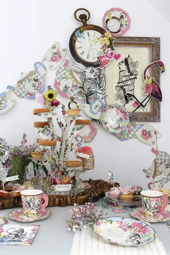 Miniatura 8 de Talking Tables Truly Alice - Platos desechables, 12 unidades, 7.3 pulgadas para fiesta de té o cumpleaños, color rosa