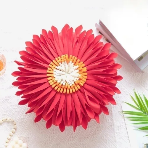 Miniatura 2 de Almohada redonda suave y redonda con forma de girasol, cojín en forma de margarita, hecha a mano, almohada decorativa de flores de felpa suave