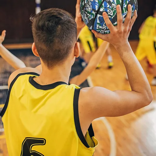 Miniatura 5 de Baloncesto para Niños y Jóvenes Tamaño 3/4/5 (22"/25.5"/27.5") Baloncesto de Goma Premium para Niños y Niñas de 3-14 Años Juego Interior y Exterior