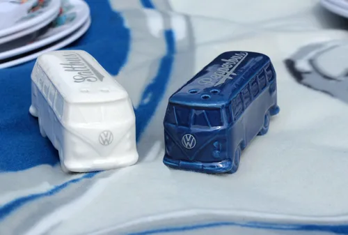 Miniatura 6 de BRISA VW Collection - Salero y pimentero Volkswagen de cerámica con diseño de autobús T1 juego de 2 piezas (autobús clásico/blanco y azul)