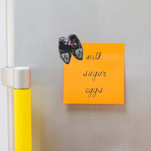 Miniatura 3 de Little Wooden Shoes Magnetic Gift Negro (1.5")