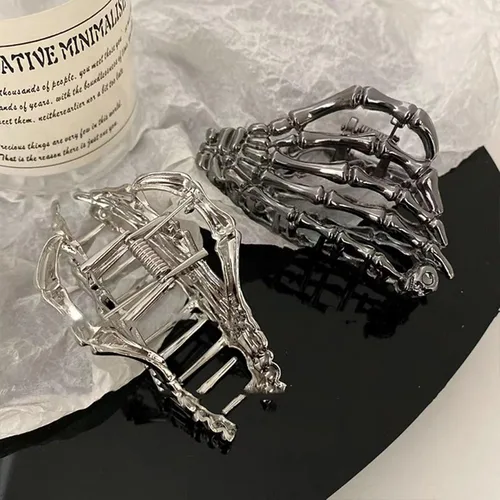 Miniatura 7 de Pinzas para el cabello de Halloween, pinzas de metal con diseño de calavera, pinzas de mano de aleación negra, pinzas de pelo medianas con diseño