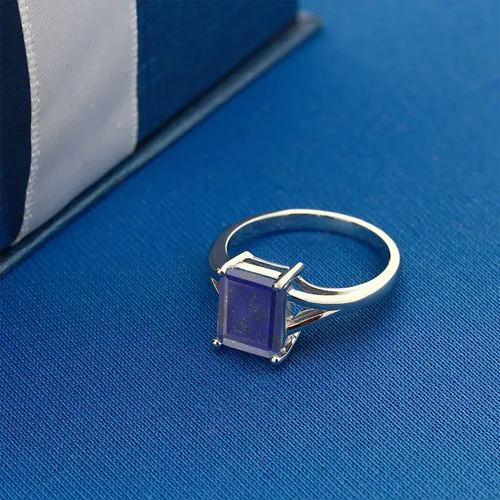 Miniatura 49 de Gem Stone King Anillo de compromiso solitario con diseño clásico de vástago dividido para mujer, plata de ley 925, piedra natal de piedra preciosa