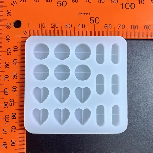 Miniatura 5 de Molde de relleno de resina de silicona con forma de corazón para colada de llavero colgante