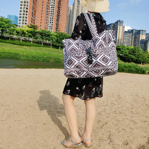 Miniatura 7 de Bolsa de playa y piscina para mujer, grande, bolsa de gimnasio con compartimento húmedo para viajes, impermeable