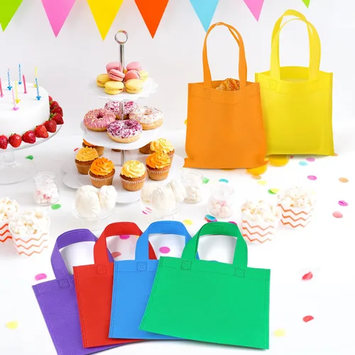 Miniatura 7 de Aneco 30 bolsas de regalo no tejidas de 8 x 8 pulgadas, bolsa de regalo de fiesta, bolsa de tela reutilizable arcoíris para fiesta de cumpleaños
