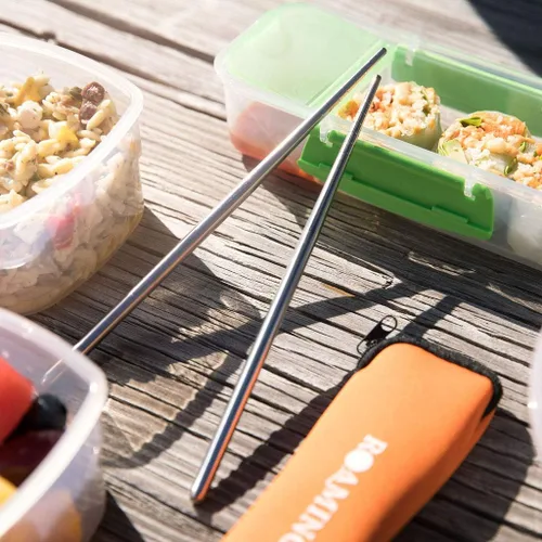 Miniatura 9 de Set de 4 unidades (cuchillo, tenedor, cuchara, palillos) para Viajes/Camping –Cubertería de acero inoxidable con funda de neopreno Juego de 4 piezas