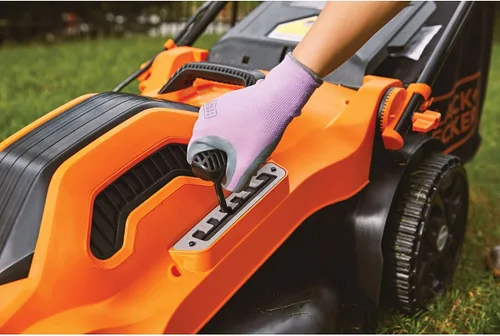 Miniatura 13 de BLACK+DECKER Cortacésped eléctrico con cable, 13 amperios, plataforma de corte de 20 pulgadas, ajuste de altura de 6 ajustes, almacenamiento