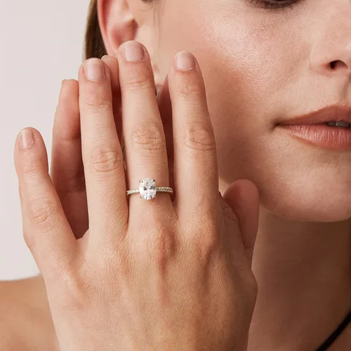 Miniatura 3 de PAVOI Anillo de compromiso chapado en oro de 14 quilates para mujer anillo de boda para mujer anillo de compromiso falso ovalado para mujer