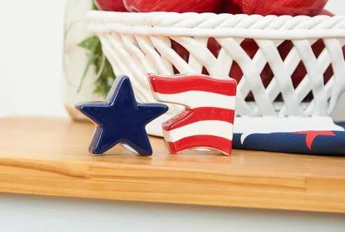Miniatura 5 de C&F Home Juego de salero y pimentero de cerámica con bandera estadounidense, versátil verano, patriótico, 4 de julio, Estados Unidos, estrellas
