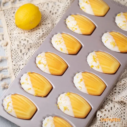 Miniatura 3 de CHEFMADE Molde Madeleine, molde para pastel, 12 cavidades, antiadherente, ovalado, concha Madeline, juego de utensilios para hornear para el horno