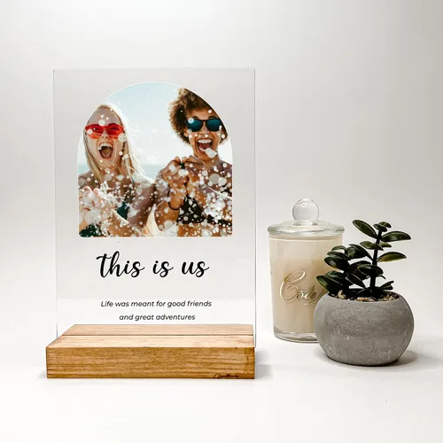 Miniatura 4 de Marco de fotos personalizado con cualquier nombre, palabras e imagen, marco de fotos personalizado de madera, soporte de escritorio, placa