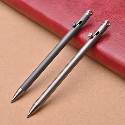 Miniatura 8 de Mini Titanium Creative Signature Pen Bolt Action Pen Cool Llavero Accesorios Gadgets útiles Herramienta al aire libre (gris)