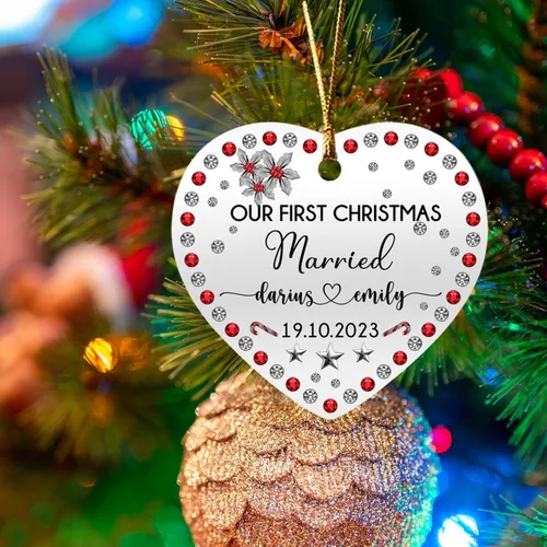 Miniatura 3 de Adornos personalizados de corazón para la primera Navidad, regalos para pareja de recién casados 2025, adorno de nuestra primera Navidad casado