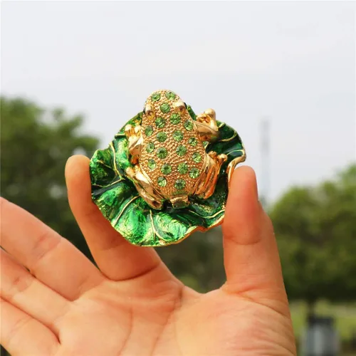 Miniatura 3 de Waltz&F - Joyero con bisagras decorativas y diseño de rana de diamante verde de loto pintado a mano, regalo único para decoración del hogar