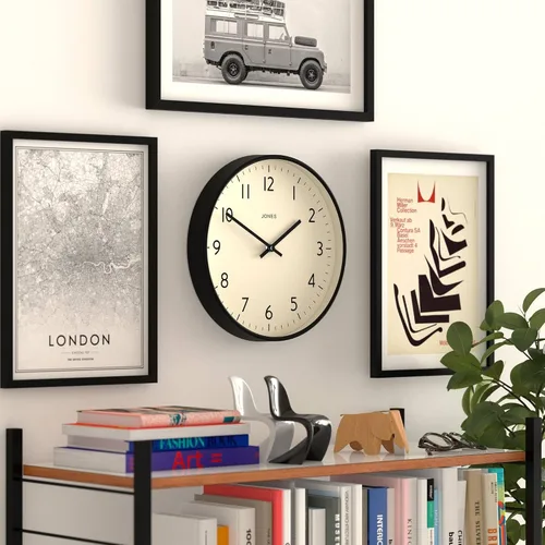 Miniatura 4 de JONES CLOCKS® Reloj de pared de estudio Estilo redondo moderno 12 pulgadas Negro Números fáciles de leer Diseño versátil para cocina, sala