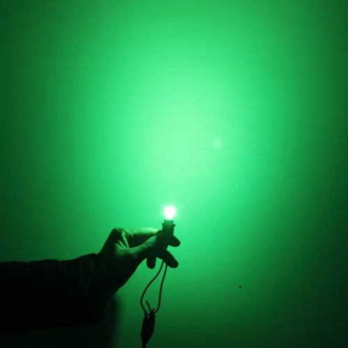 Miniatura 6 de T10 Cerámica Interior Exterior Brillante Luz LED 168 175 194 2825 W5W Tamaño Bombilla Color Verde (Paquete de 10)
