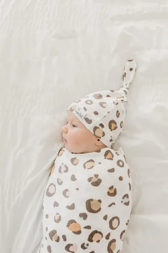 Miniatura 43 de Copper Pearl Gorro de bebé con nudo superior elástico suave Millie