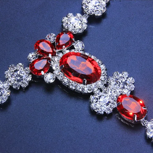 Miniatura 4 de Tanga sexy con diamantes de imitación rojos, cintura de cristal, bikini, cadena corporal, joyería de diamantes de imitación, cadena de tanga