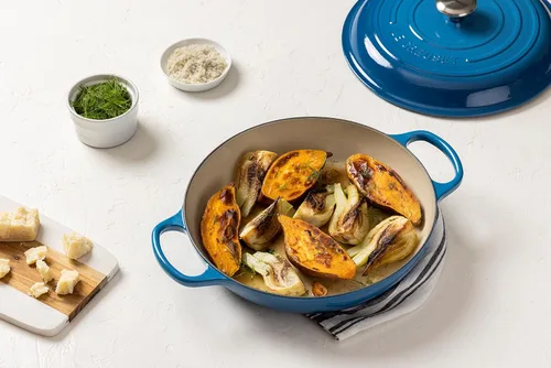 Miniatura 5 de Le Creuset - Cacerola esmaltada de hierro fundido Signature, 5 cuartos, Marsella Marseille