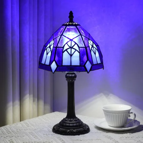 Miniatura 7 de Lámpara de mesa con base de hoja de metal de cristal de color azul de conchas estilo Tiffany, lámpara de mesa retro para dormitorio, sala de estar