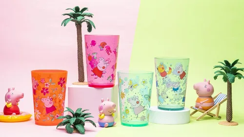 Miniatura 9 de Zak Designs Peppa Pig - Juego de vasos anidables para el hogar, vasos de plástico sin BPA de 14.5 onzas, paquete de 4