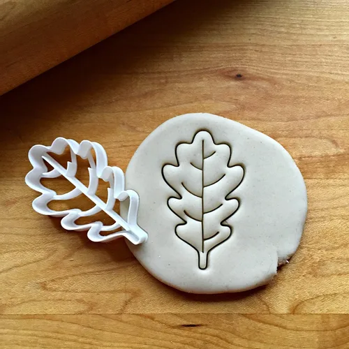 Miniatura 2 de Sweet Prints Inc Set of 2 Oak Leaf Cookie Cutters - Dishwasher Safe (2")