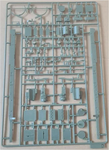 Miniatura 3 de TAKOM Ucrania KRA-6322 Kit de modelo de tipo tardío (escala 1/35)