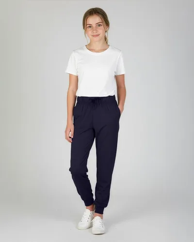 Miniatura 29 de Real Essentials Paquete de 3: pantalones deportivos casuales para niñas (de 7 a 16 años)