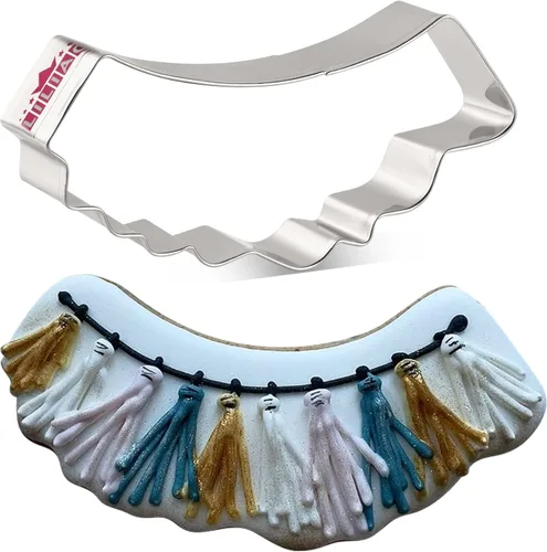 LILIAO Cortador de galletas para fiesta de cumpleaños – 4.4 x 2 pulgadas – Cortadores de molde de pan para sándwich de galletas de boda – Acero