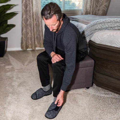 Miniatura 7 de LongBay Pantuflas de casa para diabéticos para hombre, de espuma viscoelástica, cómodas, extra anchas y antideslizantes