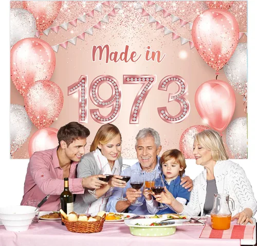 Miniatura 6 de Cartel de feliz cumpleaños número 50 en oro rosa hecho en 1973 con texto en inglés "Cheers to 50 years old", confeti, telón de fondo, decoración