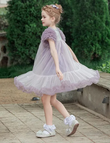 Miniatura 26 de Dicry Calcetines de encaje doble para niñas pequeñas con puños ondulados y volantes grandes para bebés y niños