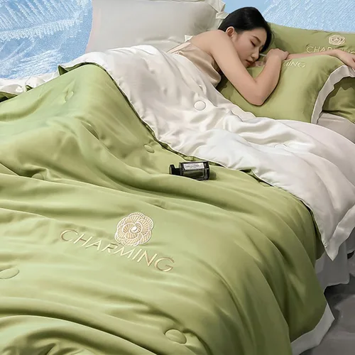 Manta de seda de hielo simple para aire acondicionado, fresca como helado, manta ligera para verano con doble cara fría, edredón refrescante,