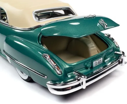 Miniatura 3 de 1947 Cadillac Series 62 Soft Top, Verde - AW315-1/18 Escala Diecast Car