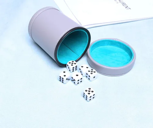 Miniatura 7 de Taza de dados de cuero sintético con tapa, coctelera de dados con forro de fieltro, incluye 6 dados de puntos para juegos de dados Yahtzee Bar Azul