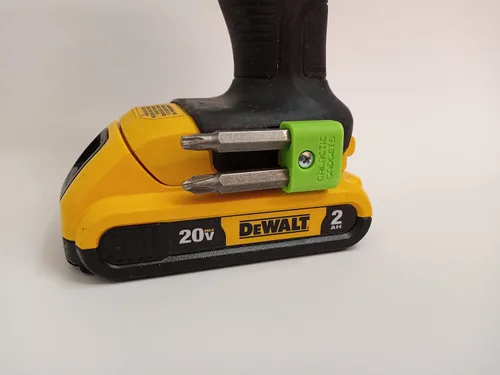 Miniatura 15 de Portabrocas magnético para DEWALT 20V Taladro/Desarmador, Montado Lateralmente, Imanes Fuertes, Diseño de Bajo Perfil - Galactic Gadgets (Negro)