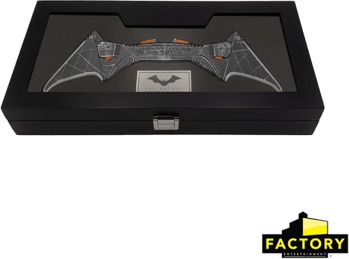 Miniatura 3 de Factory Entertainment La réplica de Batman Batarang Edición Limitada