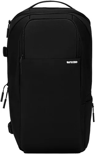 Incase Mochila DSLR con nailon 840D duradero, bolsa para cámara resistente a la intemperie de 26 litros diseñada para fotógrafos y videógrafos,