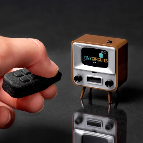 Miniatura 3 de TinyCircuits TinyTV 2 - Mini TV retro portátil de 1.14" con pantalla IPS, videos precargados y descargables, recargable por USB-C, controles
